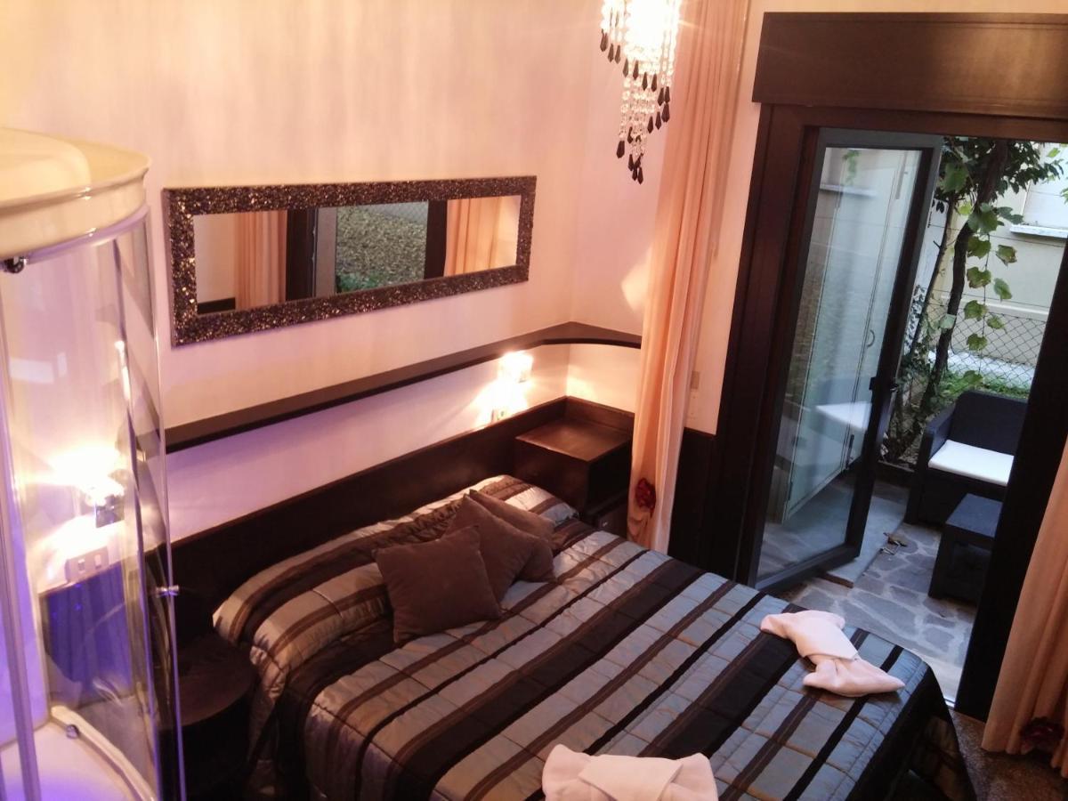 Hotel Memory Ρίμινι Εξωτερικό φωτογραφία