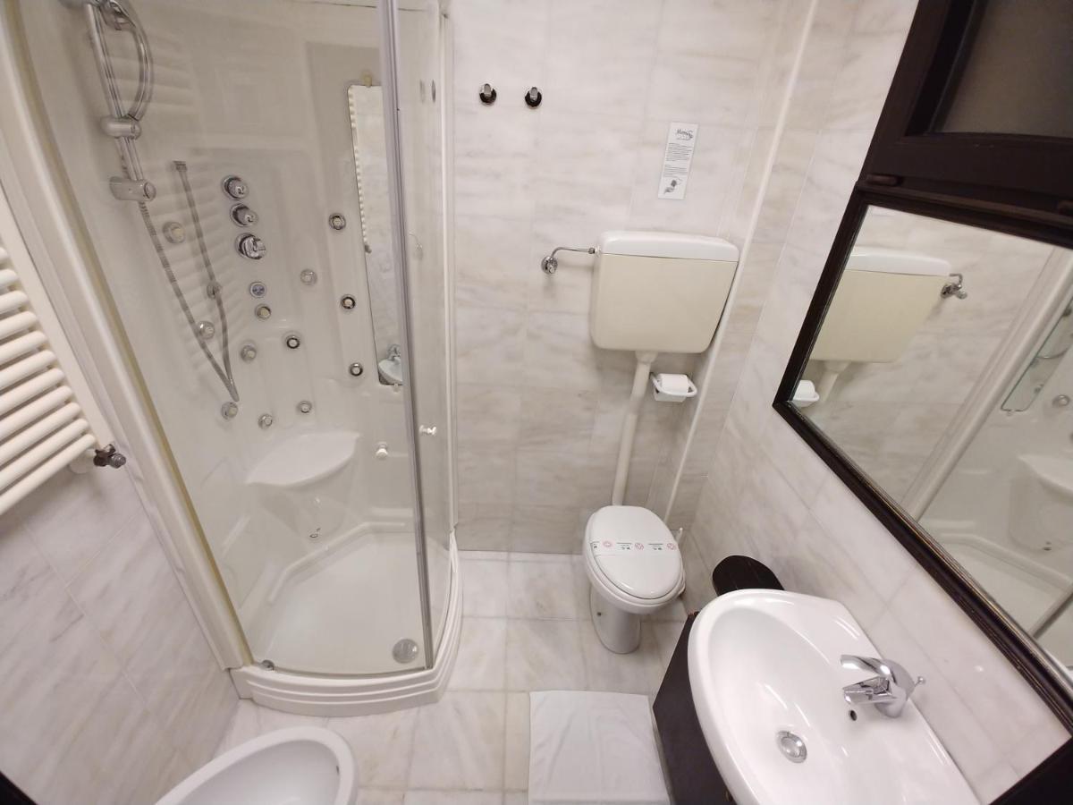 Hotel Memory Ρίμινι Εξωτερικό φωτογραφία