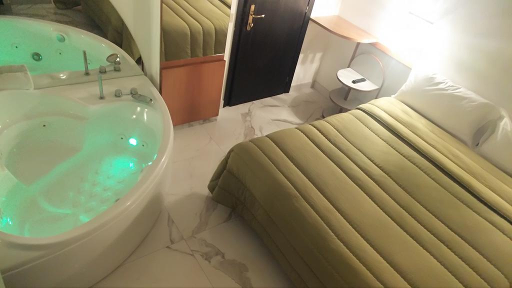 Hotel Memory Ρίμινι Εξωτερικό φωτογραφία